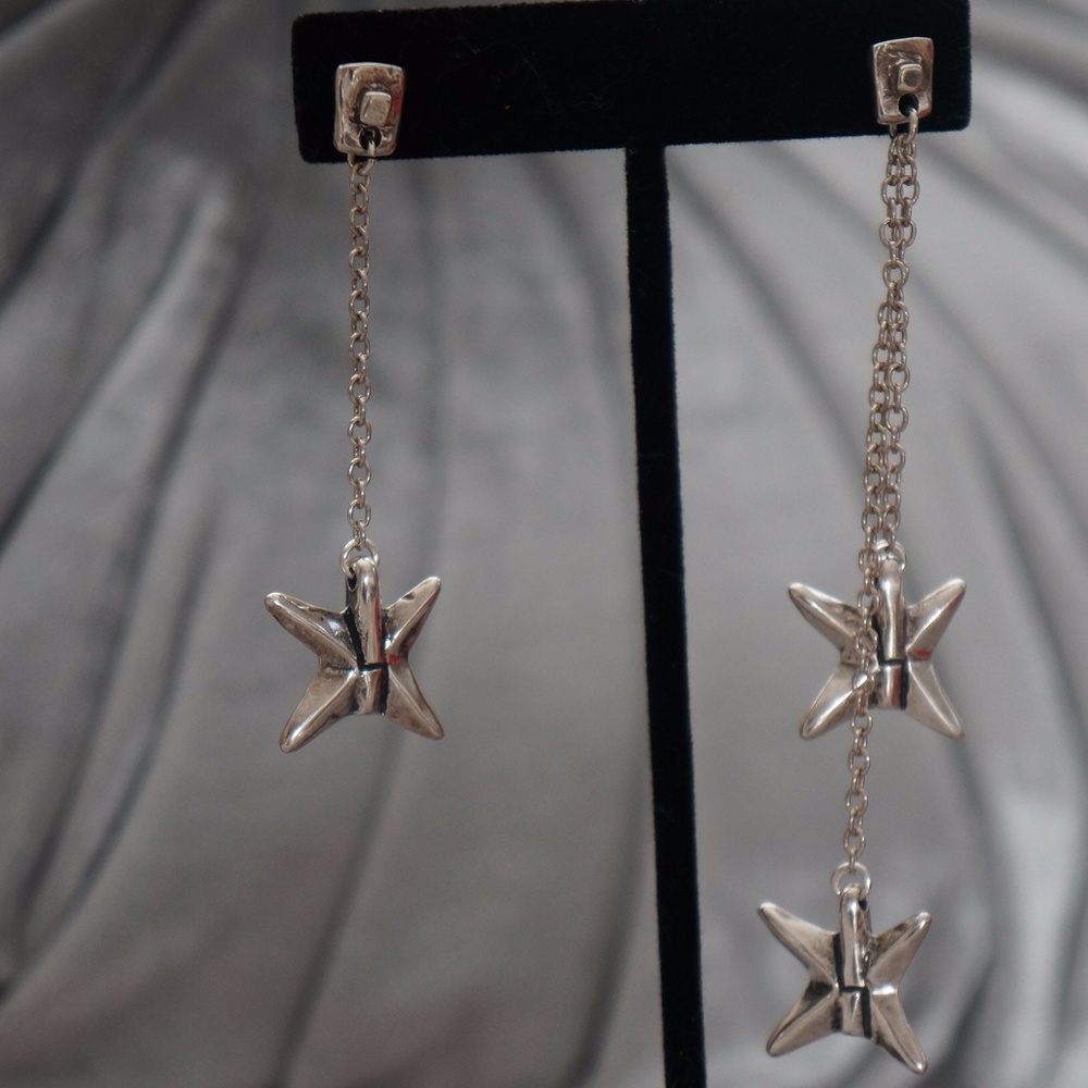 New UNO de 50 4" Drop Silver Star Dangle Earrings